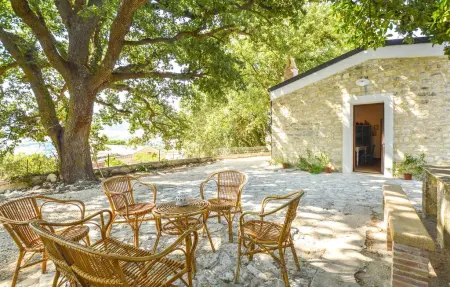 Location Maison à Giuliana 6 personnes