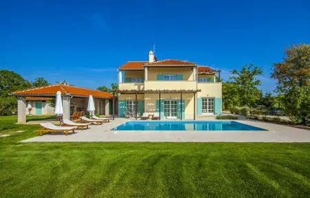 Location Maison à Butkovici 9 personnes