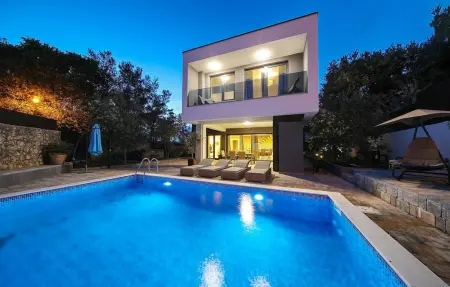 Location Maison à Zaton 8 personnes