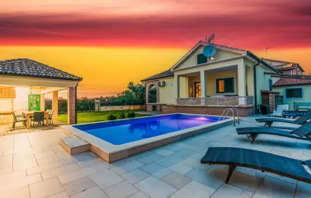 Location Maison à Privlaka 8 personnes