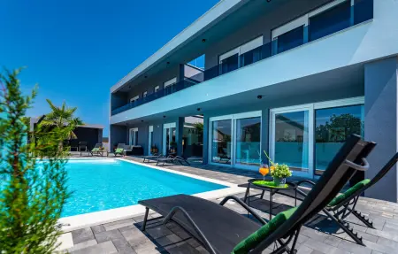 Location Maison à Zaton, Nin 10 personnes