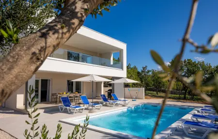 Location Maison à Maslenica 8 personnes