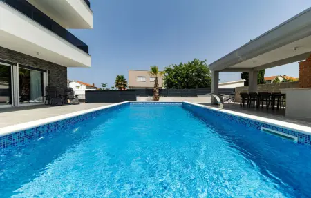 Location Maison à Sukosan 8 personnes