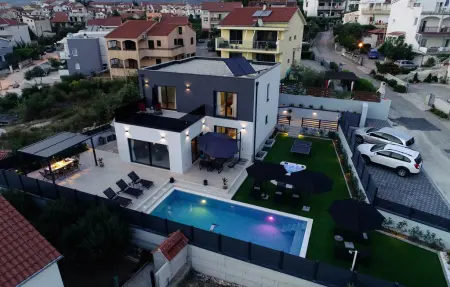 Location Maison à Sibenik Brodarica 8 personnes