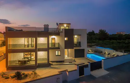 Location Maison à Zadar 12 personnes