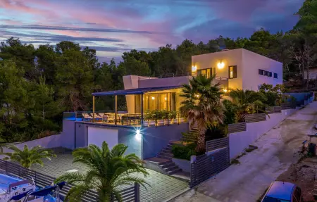 Location Maison à Mrljane 12 personnes