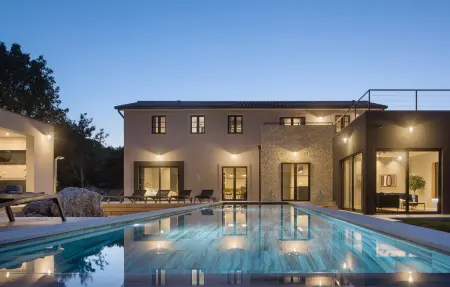 Location Maison à Krsan 10 personnes