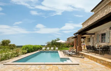 Location Maison à Sv. Lovrec 8 personnes