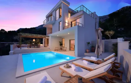 Location Maison à Sveta Nedjelja 6 personnes