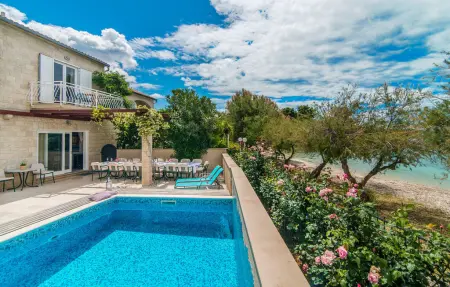 Location Maison à Supetar 17 personnes