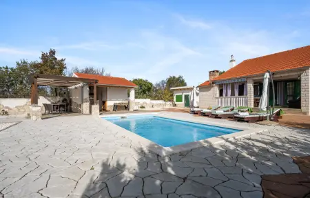 Location Maison à Drinovci 4 personnes