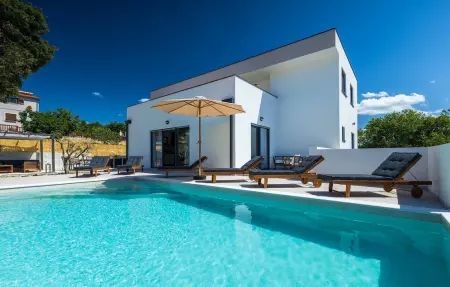 Location Maison à Pula 8 personnes