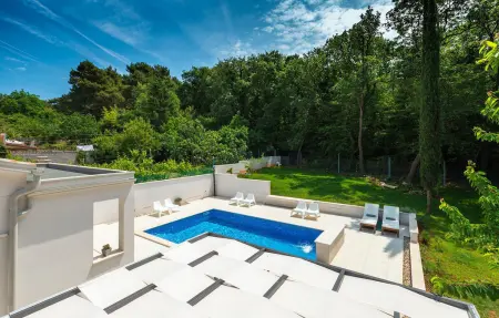 Location Maison à Pula 9 personnes