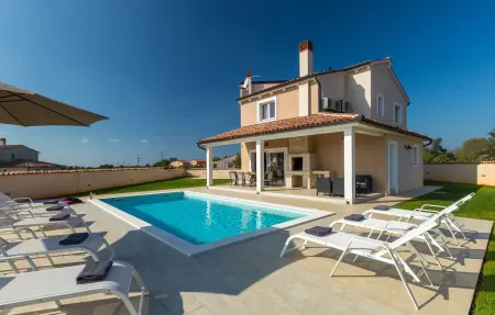 Location Maison à Pula 8 personnes