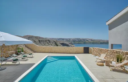 Location Maison à Metajna 4 personnes