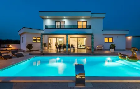 Location Maison à Sibenik 10 personnes