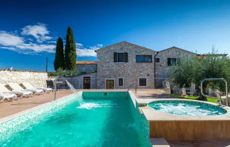 Location Maison à Porec 10 personnes