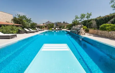 Location Maison à Murter 16 personnes