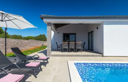 Location Maison à Pula 8 personnes