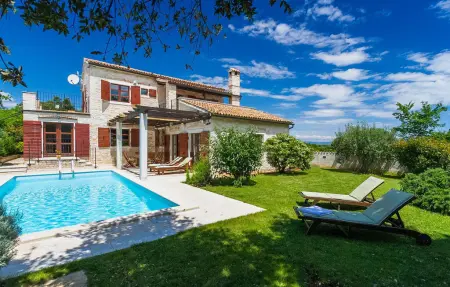 Location Maison à Pula 8 personnes