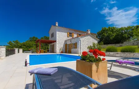 Location Maison à Pula 8 personnes