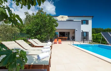 Location Maison à Medulin 8 personnes