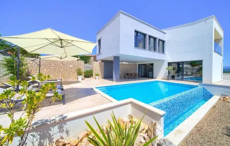 Location Maison à Vrh 6 personnes