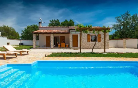 Location Maison à Pula 6 personnes