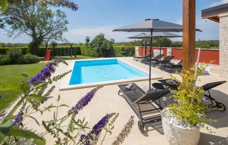 Location Maison à Umag 8 personnes