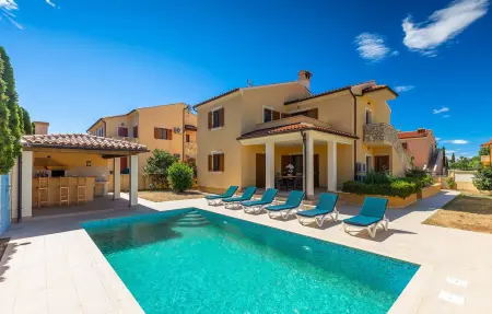 Location Maison à Marcana 12 personnes