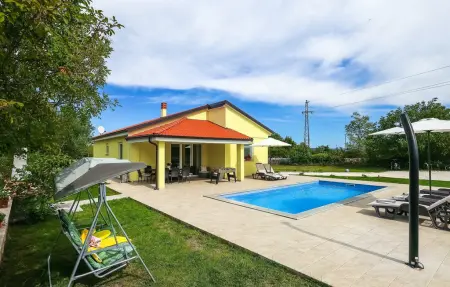 Location Maison à Marcana 6 personnes