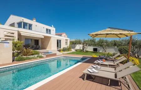 Location Maison à Primosten 8 personnes