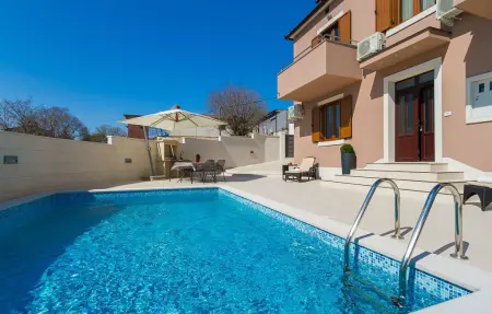 Location Maison à Liznjan 4 personnes