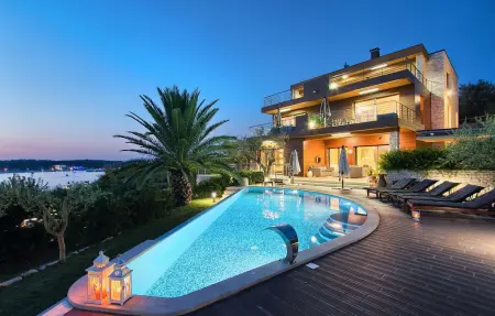 Location Maison à Pula 12 personnes