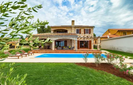 Location Maison à Porec 8 personnes