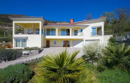 Location Maison à Icici 8 personnes