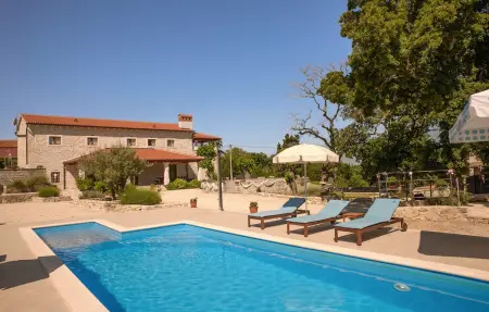 Location Maison à Kanfanar 10 personnes