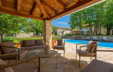 Location Maison à Svetvincenat 10 personnes