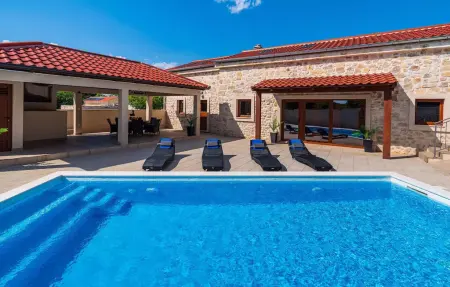 Location Maison à Zadar 10 personnes