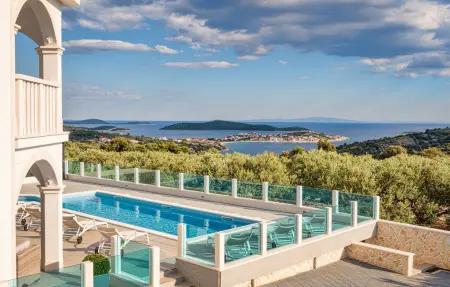 Location Maison à Dvornice 8 personnes