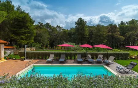 Location Maison à Porec 14 personnes