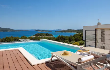 Location Maison à Jezera 8 personnes