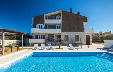 Location Maison à Pula 12 personnes