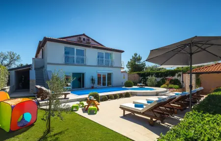 Location Maison à Kanfanar 8 personnes