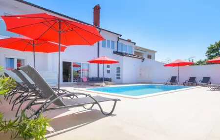 Location Maison à Pula 12 personnes