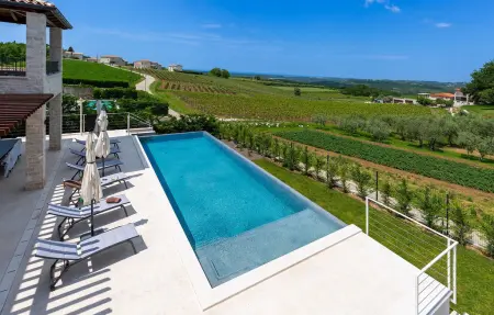 Location Maison à Vizinada 8 personnes