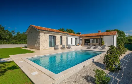 Location Maison à Kringa 6 personnes