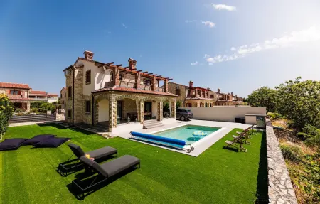 Location Maison à Cabrunci 6 personnes