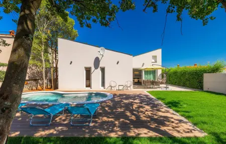 Location Maison à Valbandon 6 personnes