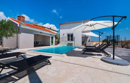 Location Maison à Polaca 8 personnes